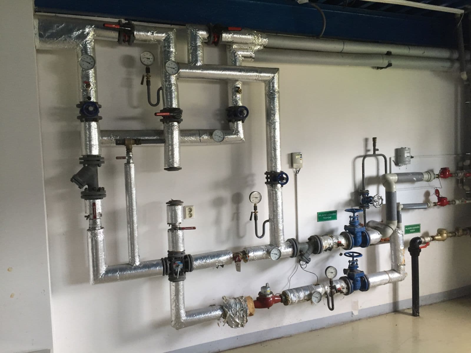 Prodej nebytového prostoru 1.403 m², Kadaň, Ústecký kraj Prodej nebytového prostoru 1.403 m², Kadaň, Ústecký kraj