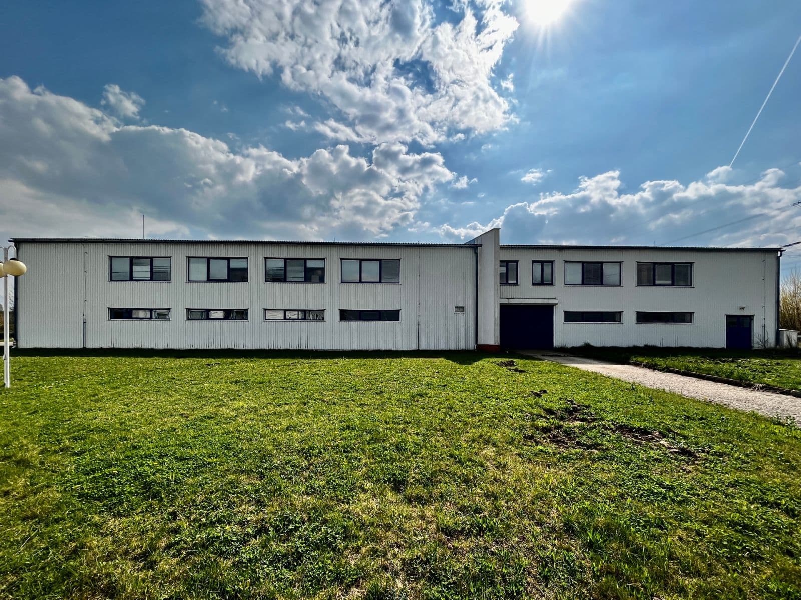 Prodej nebytového prostoru 1.403 m², Kadaň, Ústecký kraj Prodej nebytového prostoru 1.403 m², Kadaň, Ústecký kraj