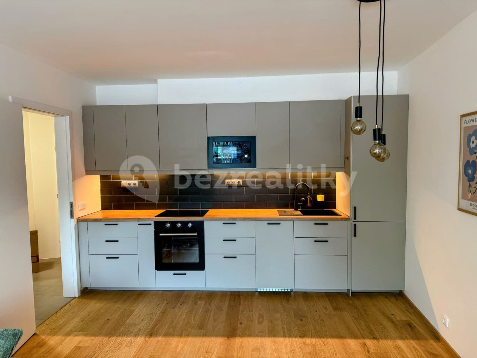 Pronájem bytu 2+kk 54 m², Kloboučnická, Praha, Praha Pronájem bytu 2+kk 54 m², Kloboučnická, Praha, Praha