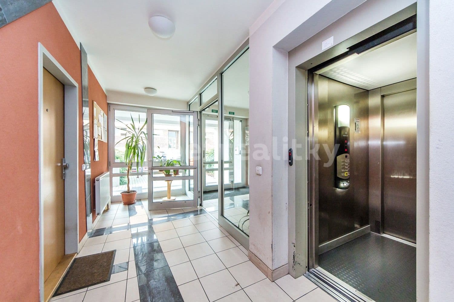 Pronájem bytu 2+kk 54 m², Nová kolonie, Praha, Praha Pronájem bytu 2+kk 54 m², Nová kolonie, Praha, Praha