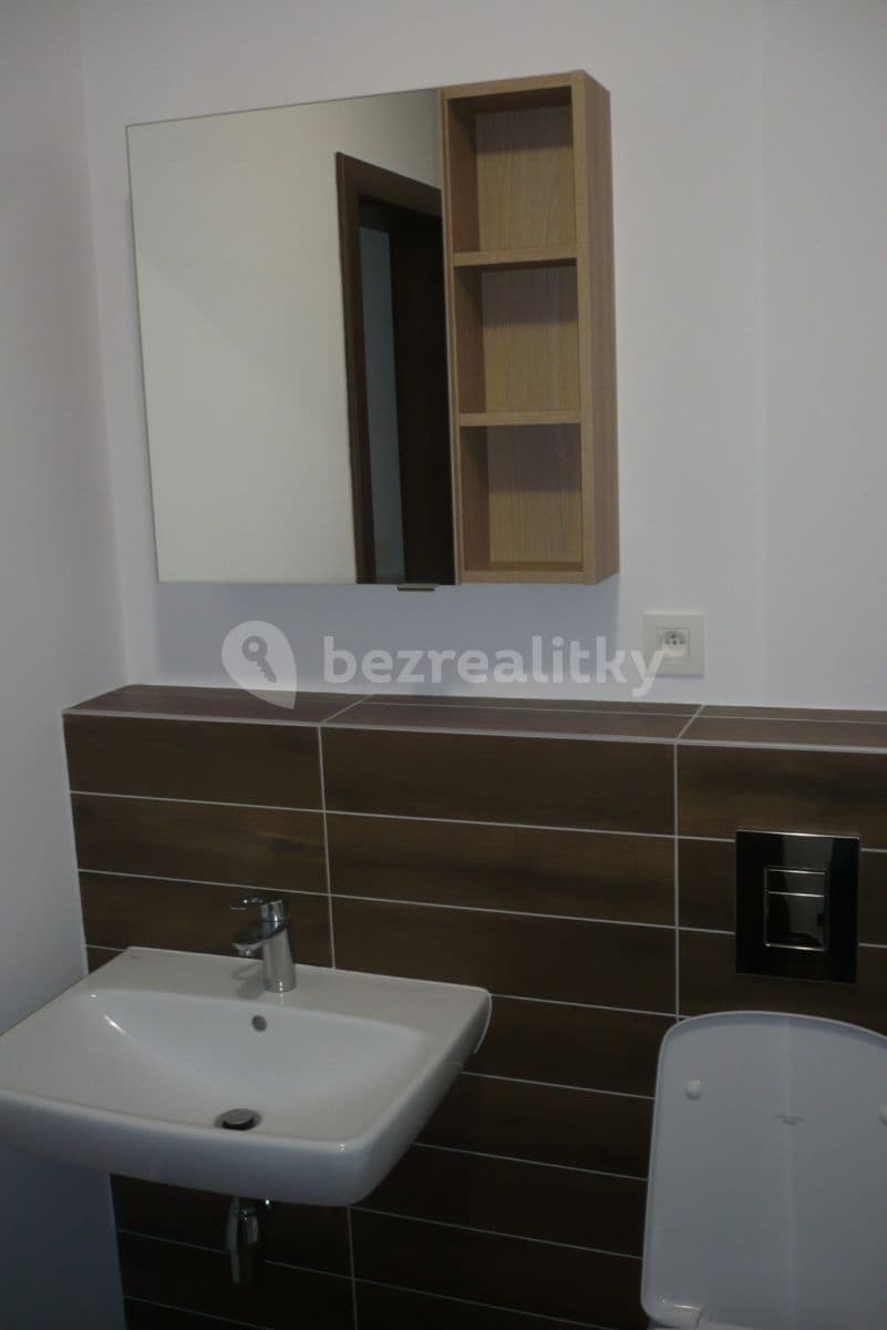 Pronájem bytu 1+1 37 m², Malokrasňanská, Rača, Bratislavský kraj Pronájem bytu 1+1 37 m², Malokrasňanská, Rača, Bratislavský kraj