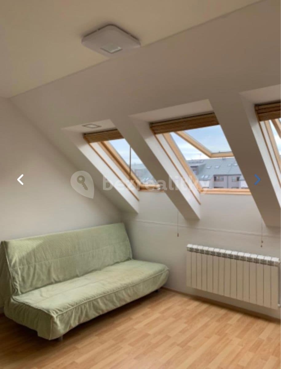 Pronájem bytu 1+kk 33 m², Kestřanská, Praha, Praha Pronájem bytu 1+kk 33 m², Kestřanská, Praha, Praha