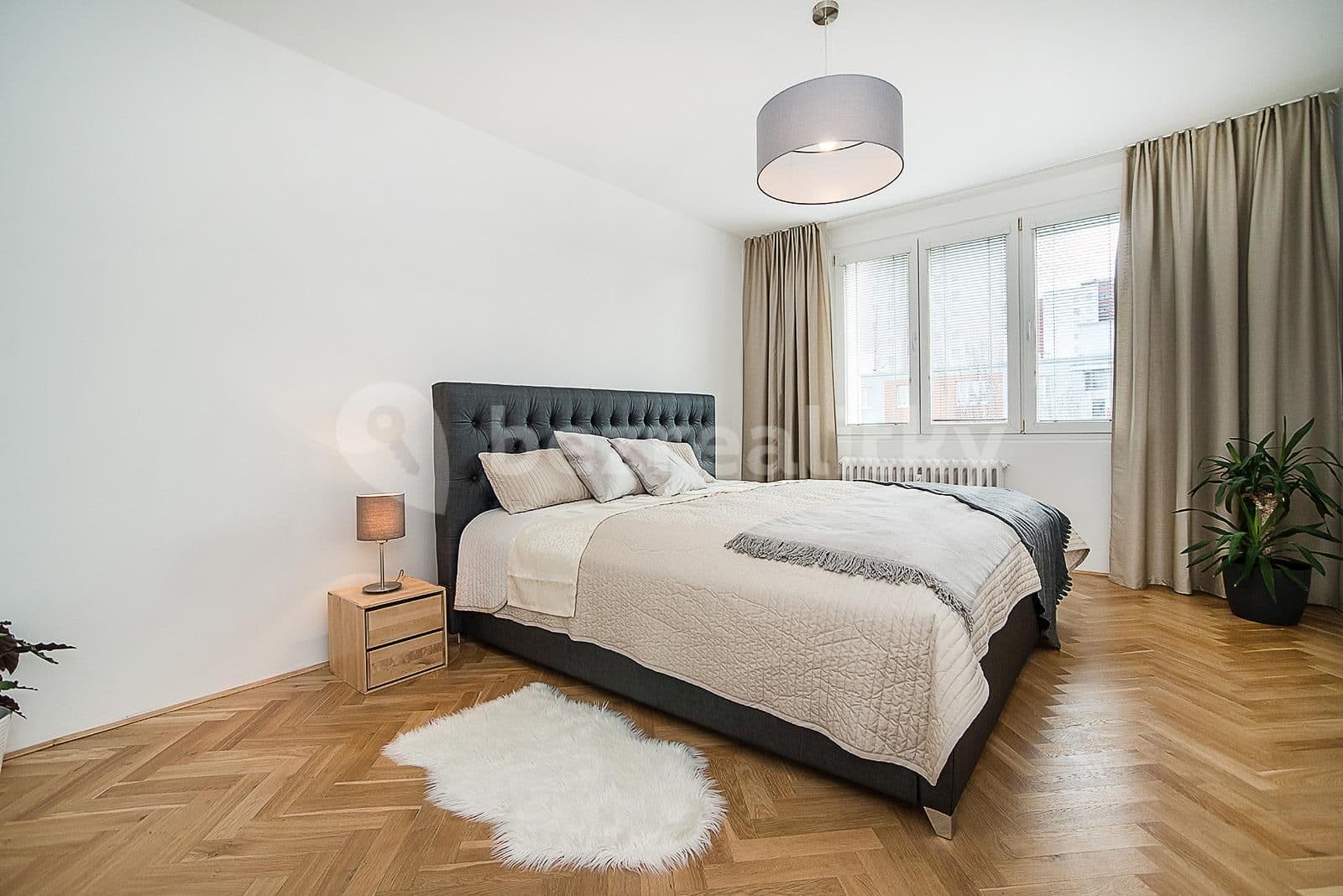 Pronájem bytu 2+1 70 m², Hokejová, Praha, Praha Pronájem bytu 2+1 70 m², Hokejová, Praha, Praha
