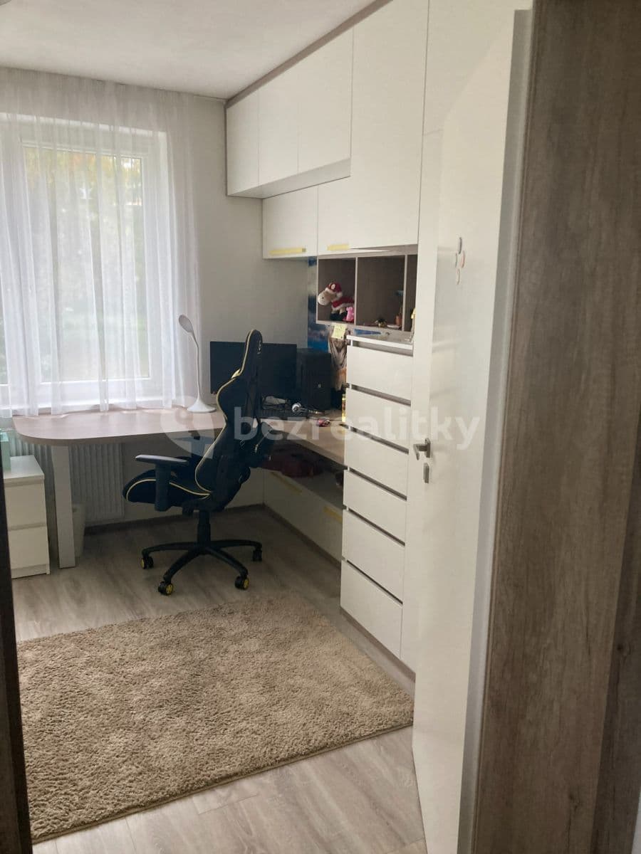 Pronájem bytu 3+kk 75 m², Nad Plovárnou, Jihlava, Kraj Vysočina Pronájem bytu 3+kk 75 m², Nad Plovárnou, Jihlava, Kraj Vysočina
