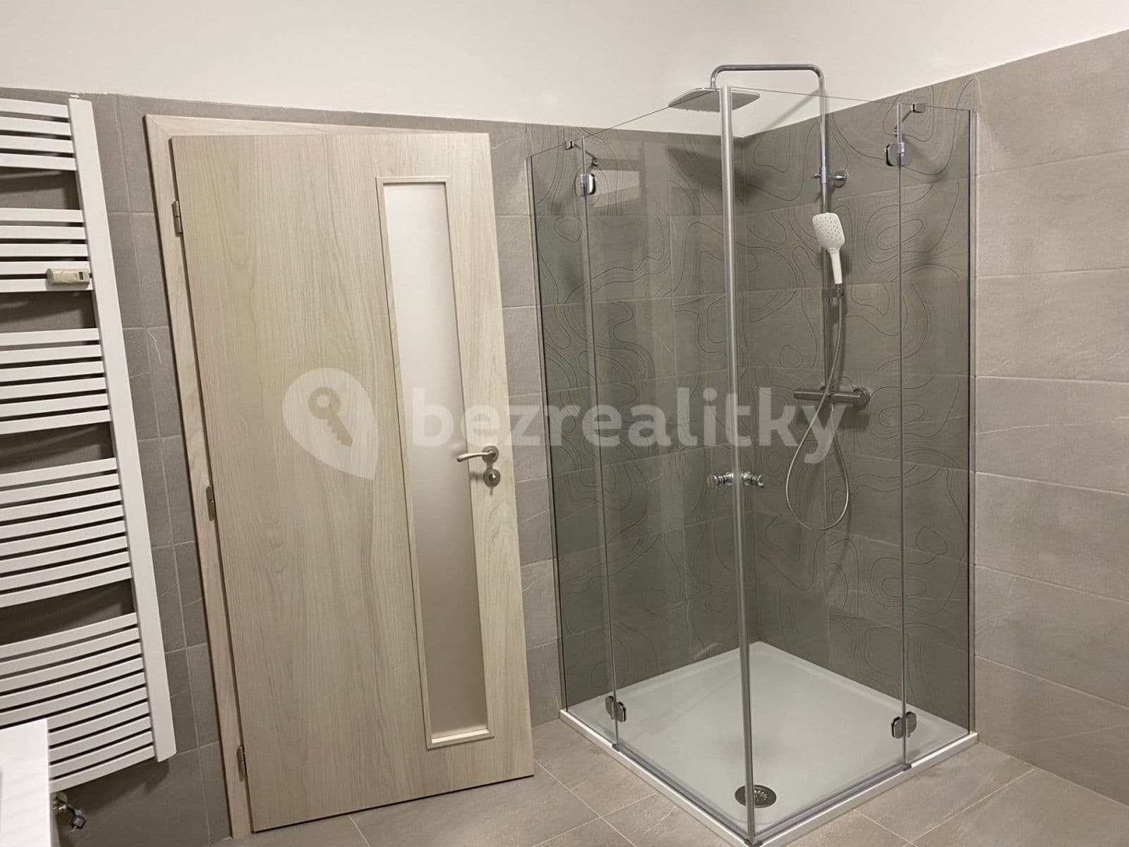 Pronájem bytu 2+1 90 m², U Strže, Praha, Praha Pronájem bytu 2+1 90 m², U Strže, Praha, Praha