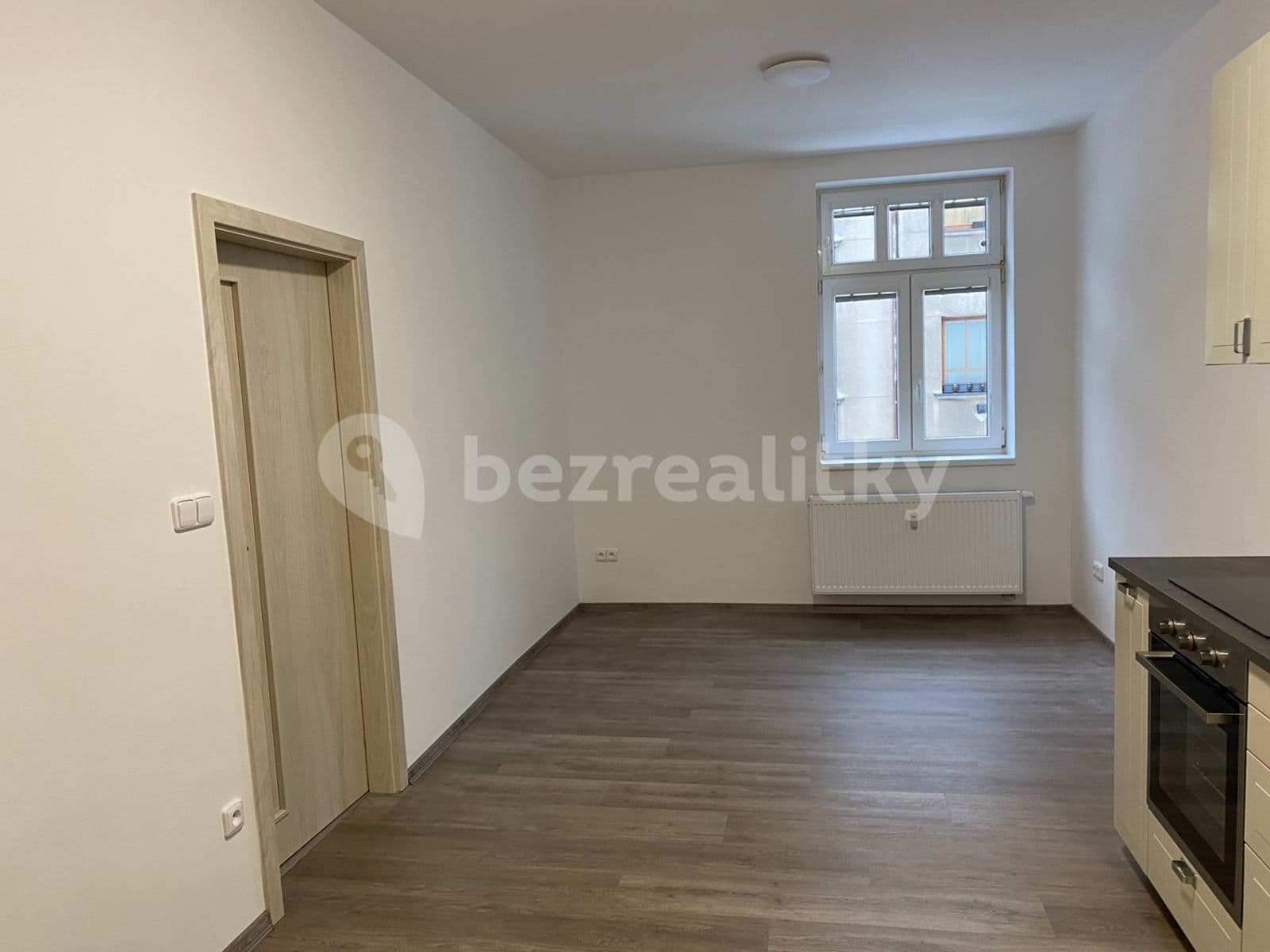 Pronájem bytu 2+1 90 m², U Strže, Praha, Praha Pronájem bytu 2+1 90 m², U Strže, Praha, Praha