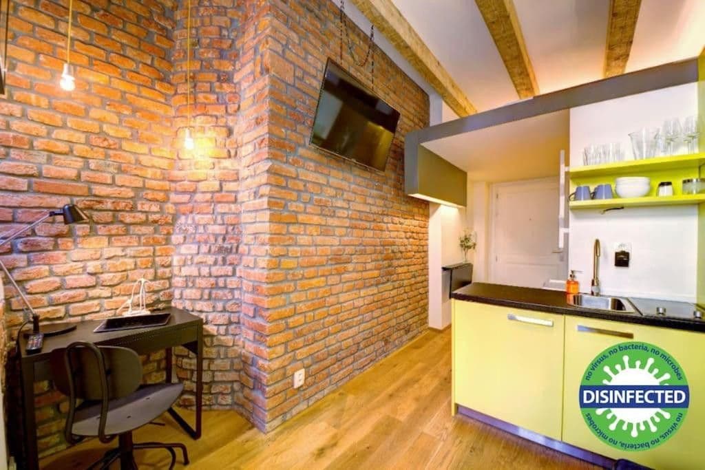 Pronájem bytu 20 m², Vrchlického, Praha, Praha Pronájem bytu 20 m², Vrchlického, Praha, Praha