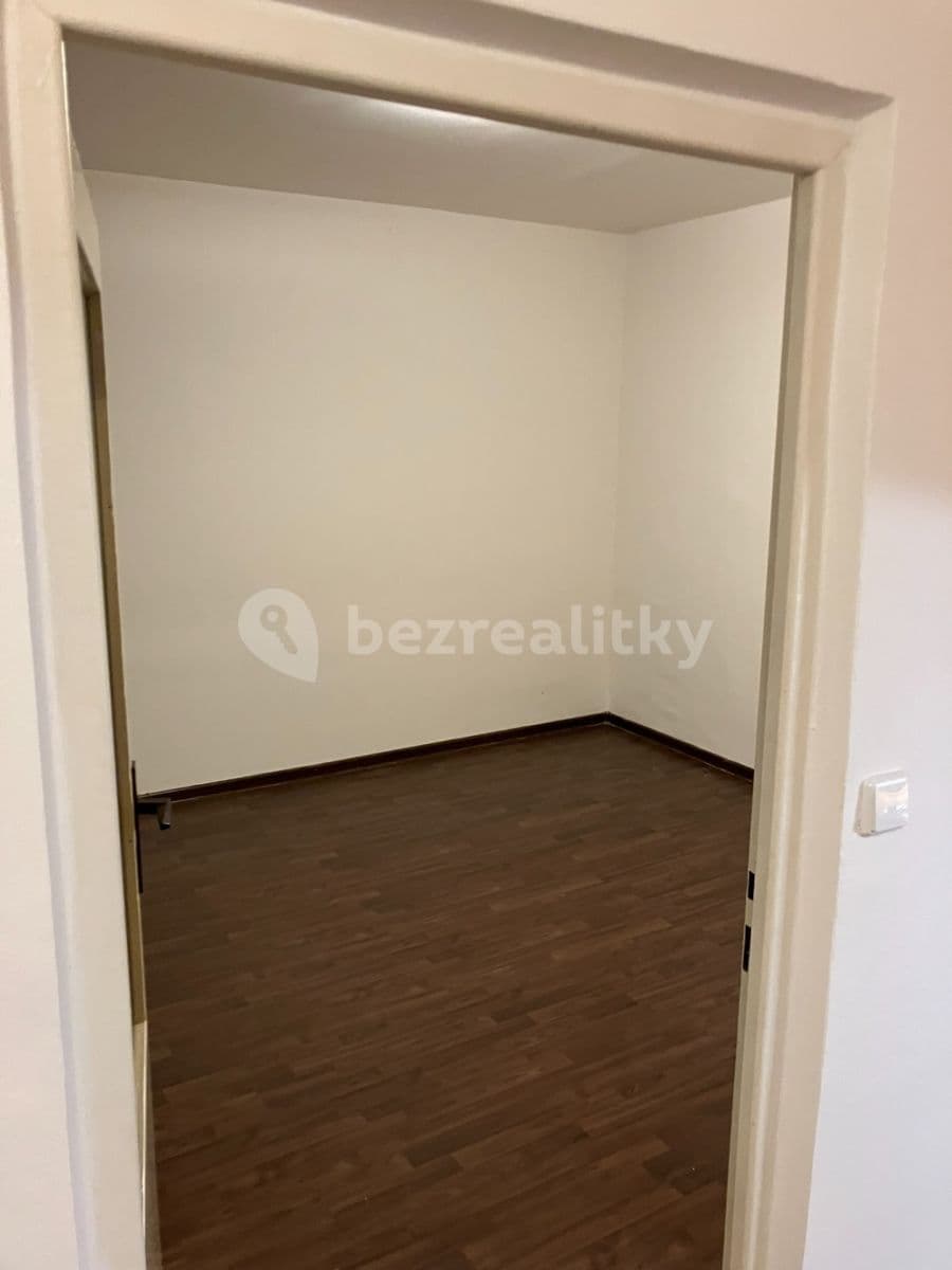 Pronájem bytu 1+1 36 m², Nová, Ústí nad Labem, Ústecký kraj Pronájem bytu 1+1 36 m², Nová, Ústí nad Labem, Ústecký kraj