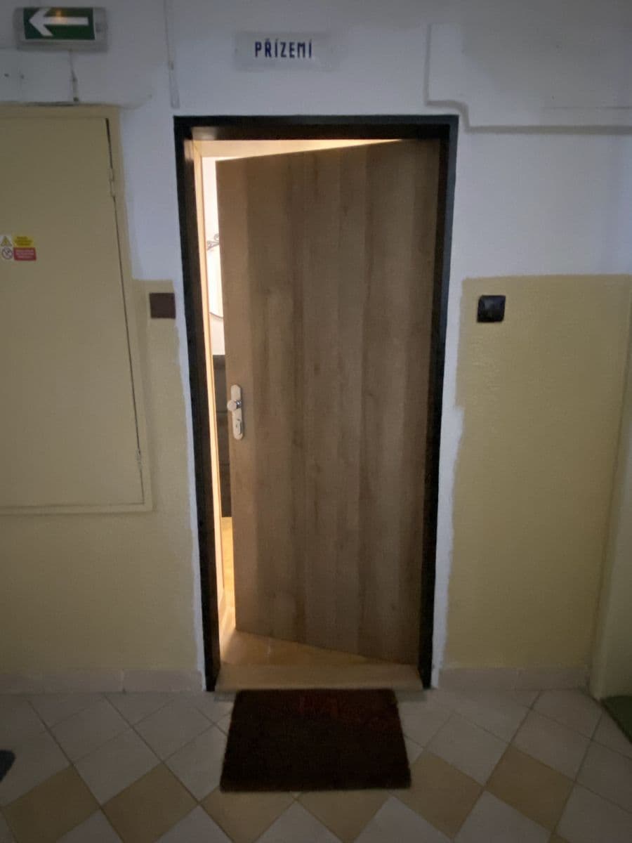 Pronájem bytu 26 m², Hrusická, Praha, Praha Pronájem bytu 26 m², Hrusická, Praha, Praha