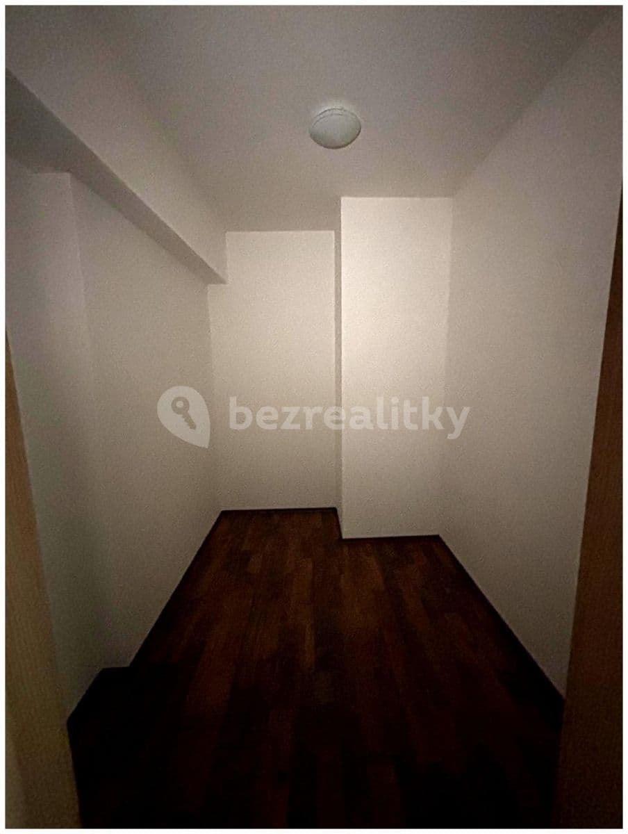 Pronájem bytu 2+kk 80 m², Kotíkovská, Plzeň, Plzeňský kraj Pronájem bytu 2+kk 80 m², Kotíkovská, Plzeň, Plzeňský kraj
