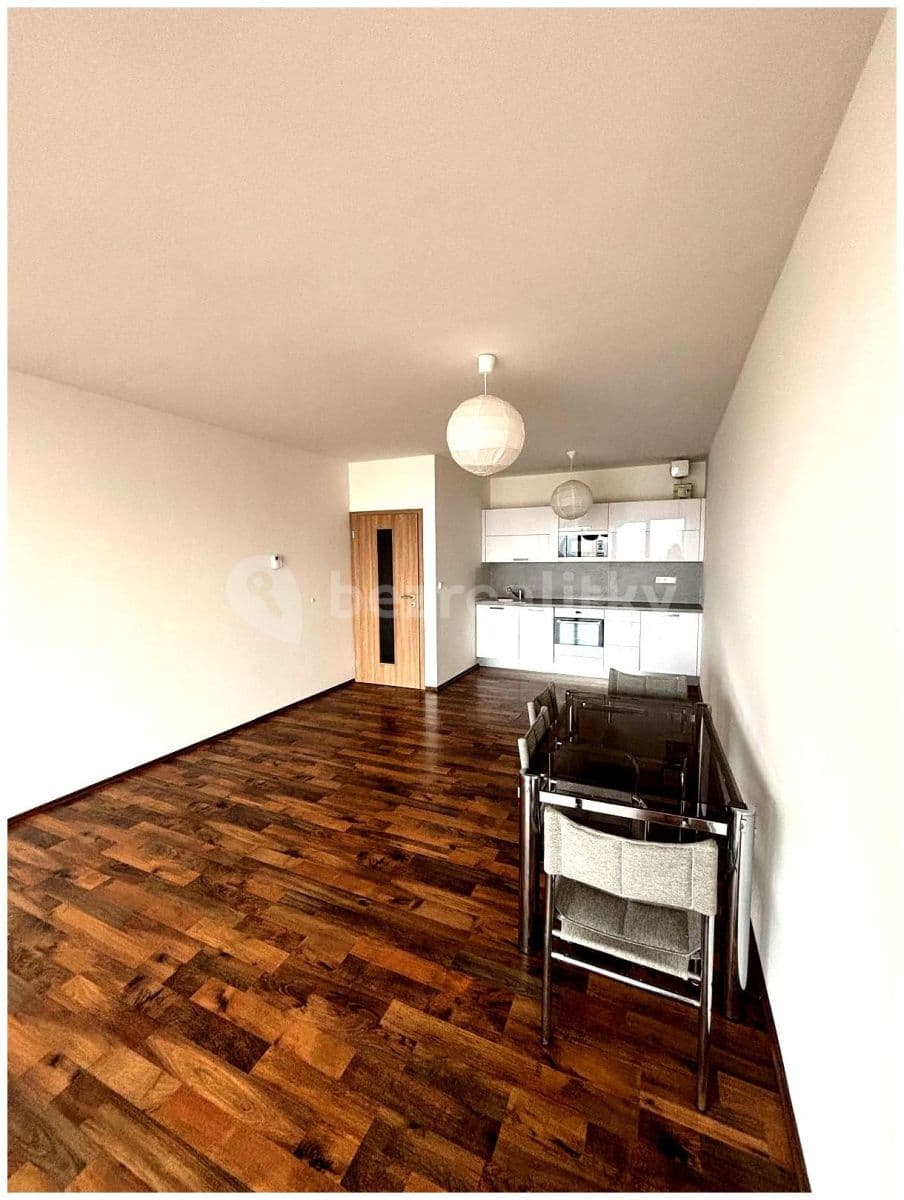 Pronájem bytu 2+kk 80 m², Kotíkovská, Plzeň, Plzeňský kraj Pronájem bytu 2+kk 80 m², Kotíkovská, Plzeň, Plzeňský kraj