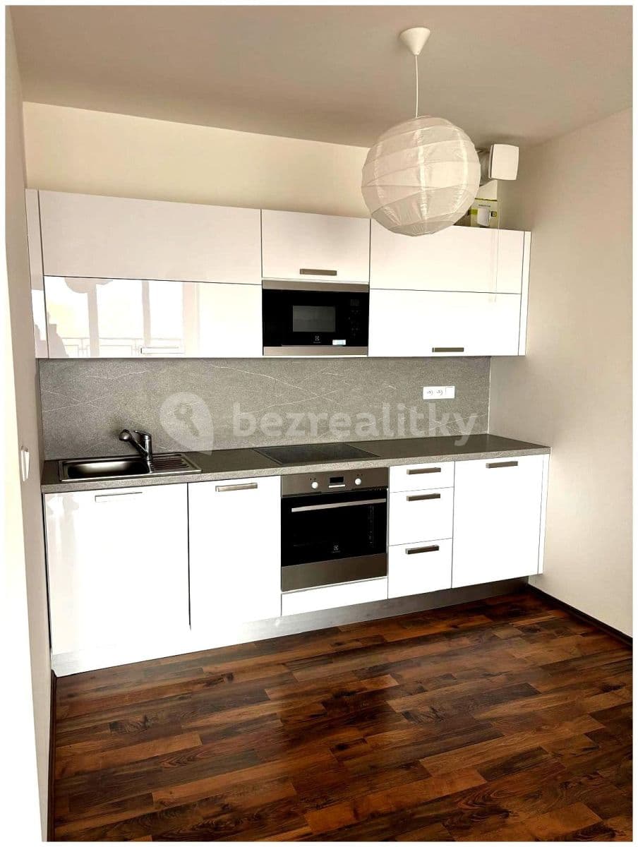 Pronájem bytu 2+kk 80 m², Kotíkovská, Plzeň, Plzeňský kraj Pronájem bytu 2+kk 80 m², Kotíkovská, Plzeň, Plzeňský kraj