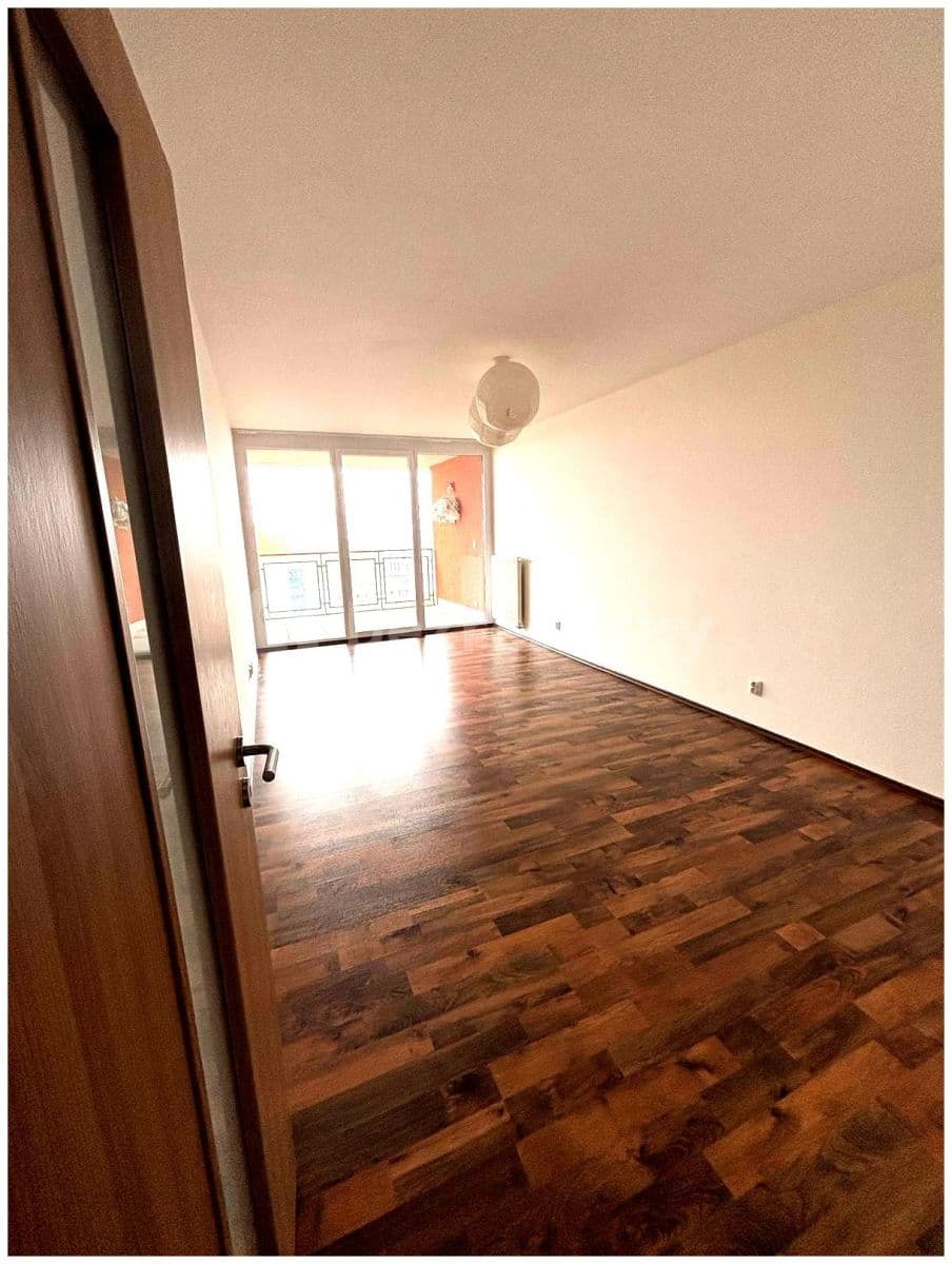 Pronájem bytu 2+kk 80 m², Kotíkovská, Plzeň, Plzeňský kraj Pronájem bytu 2+kk 80 m², Kotíkovská, Plzeň, Plzeňský kraj