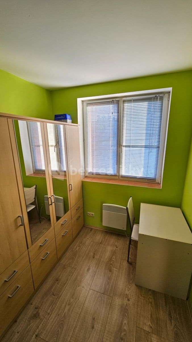Pronájem bytu 2+kk 45 m², Humpolecká, Praha, Praha Pronájem bytu 2+kk 45 m², Humpolecká, Praha, Praha