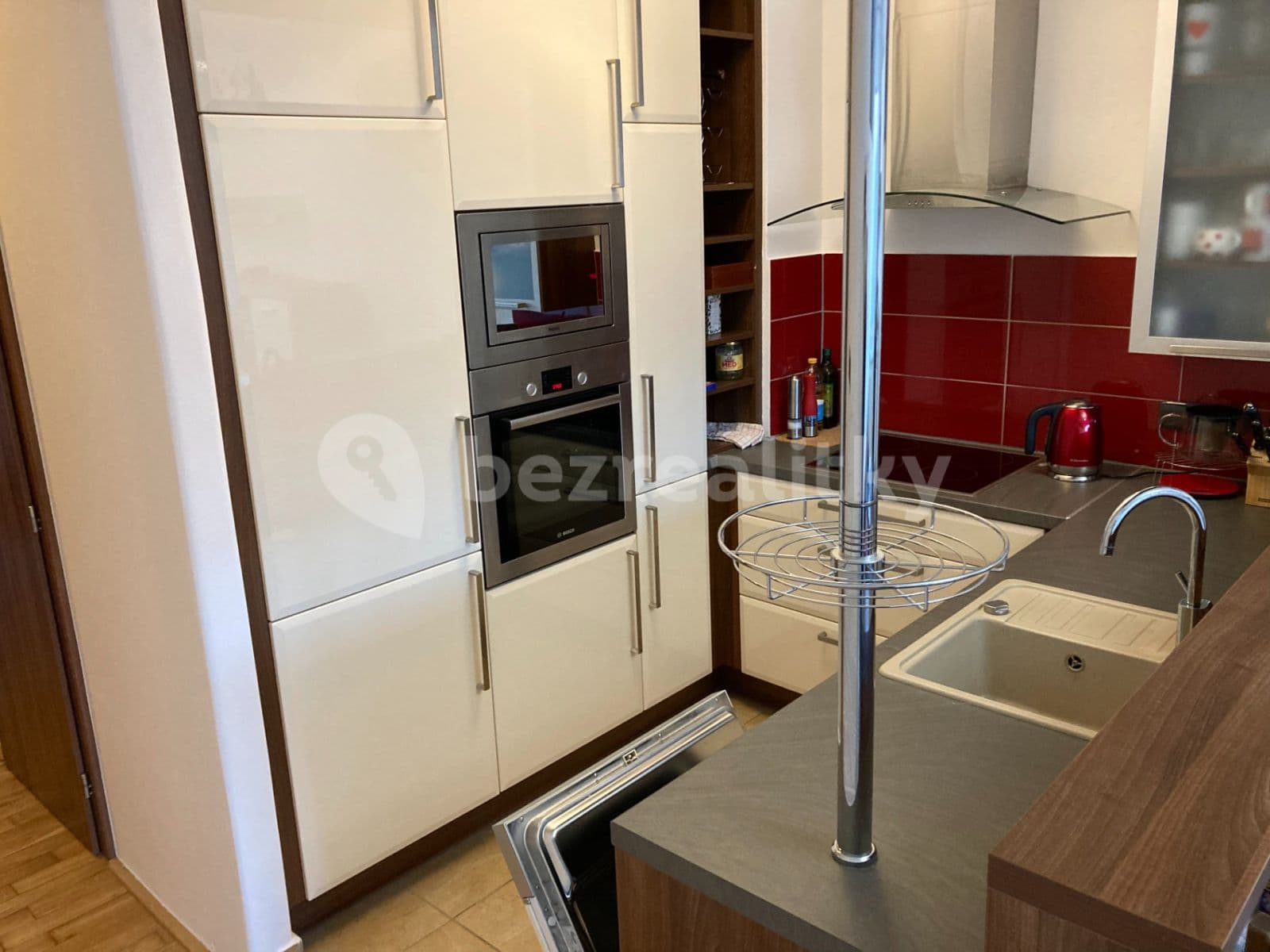 Pronájem bytu 3+kk 54 m², Jeremenkova, Praha, Praha Pronájem bytu 3+kk 54 m², Jeremenkova, Praha, Praha
