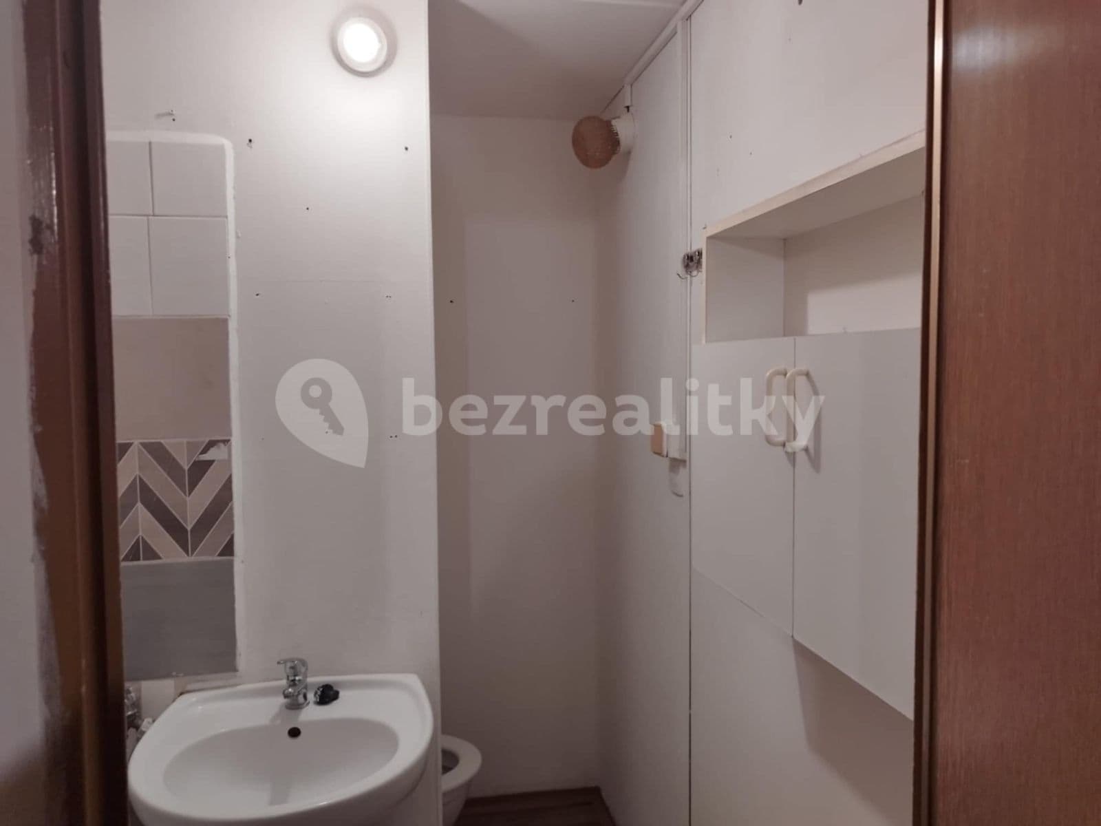 Pronájem bytu 2+1 52 m², Na Valtické, Břeclav, Jihomoravský kraj Pronájem bytu 2+1 52 m², Na Valtické, Břeclav, Jihomoravský kraj