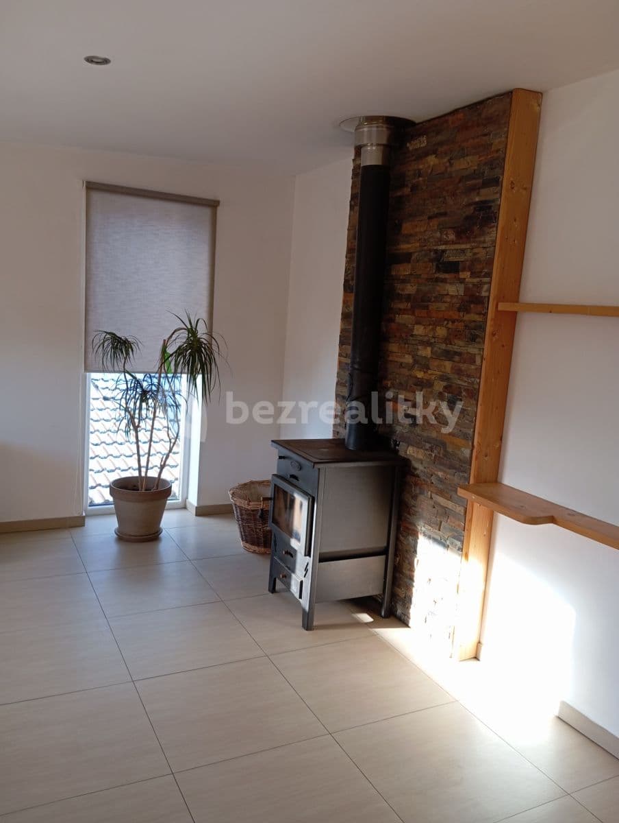 Pronájem domu 120 m², pozemek 80 m², Brněnská, Tišnov, Jihomoravský kraj Pronájem domu 120 m², pozemek 80 m², Brněnská, Tišnov, Jihomoravský kraj