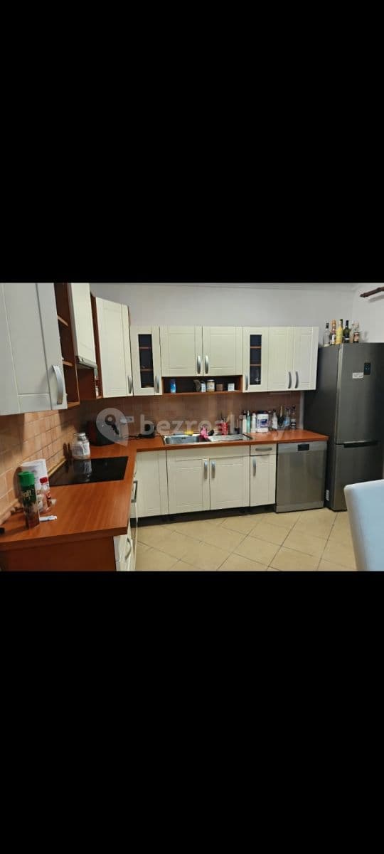 Pronájem bytu 2+kk 62 m², Chmelová, Vestec, Středočeský kraj Pronájem bytu 2+kk 62 m², Chmelová, Vestec, Středočeský kraj