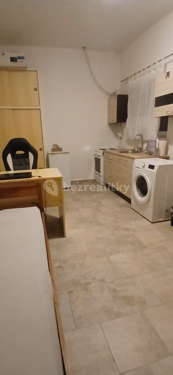 Pronájem bytu 1+kk 34 m², Jílová, Praha, Praha Pronájem bytu 1+kk 34 m², Jílová, Praha, Praha