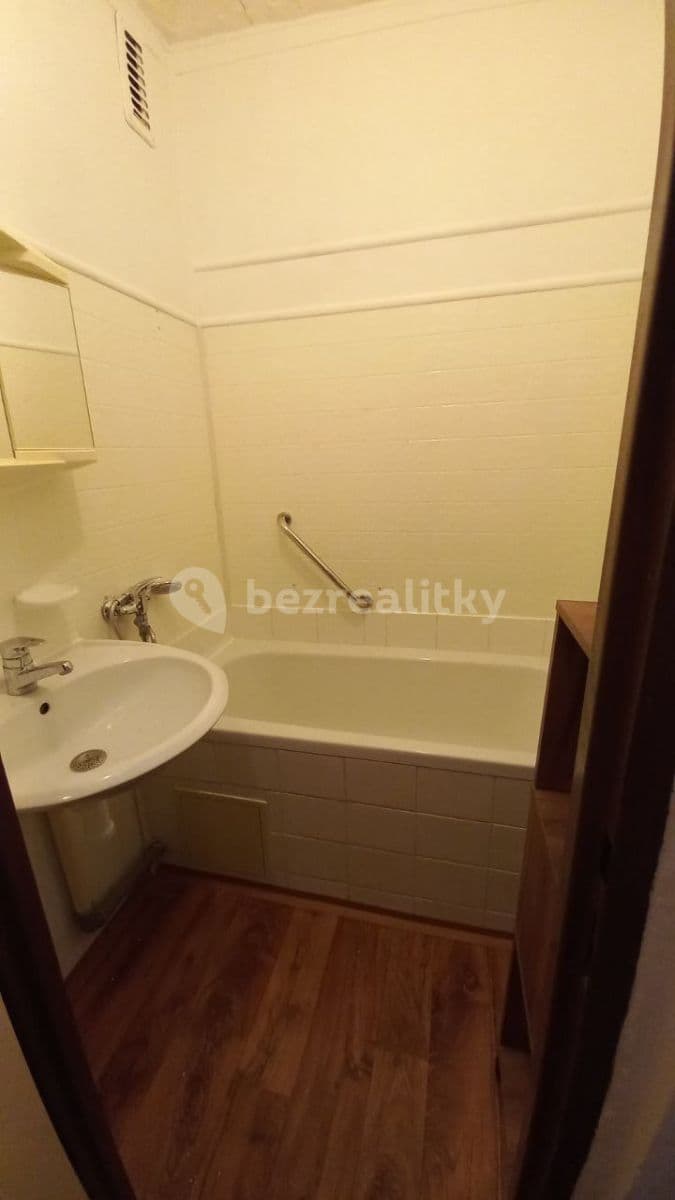 Pronájem bytu 1+1 37 m², Jasmínová, Praha, Praha Pronájem bytu 1+1 37 m², Jasmínová, Praha, Praha