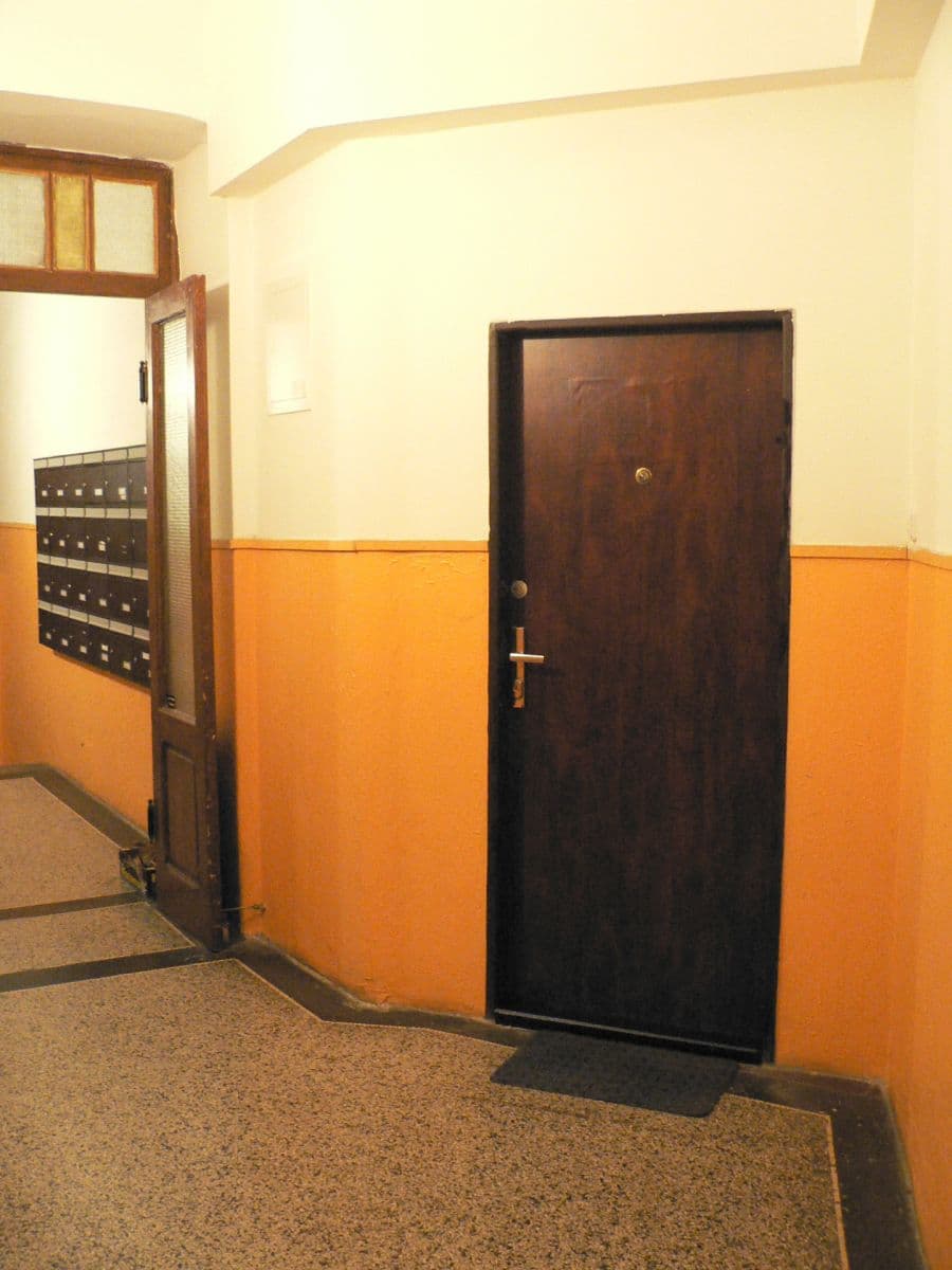 Pronájem kanceláře 100 m², Jaurisova, Praha, Praha Pronájem kanceláře 100 m², Jaurisova, Praha, Praha