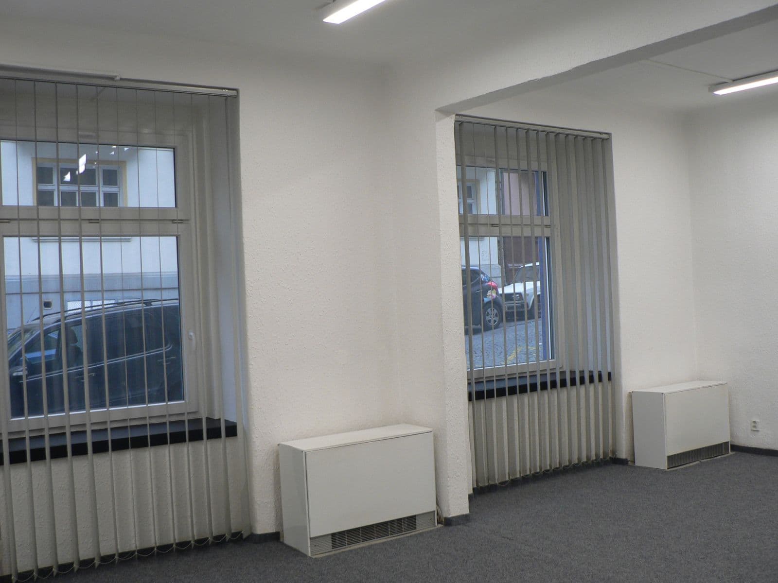 Pronájem kanceláře 100 m², Jaurisova, Praha, Praha Pronájem kanceláře 100 m², Jaurisova, Praha, Praha