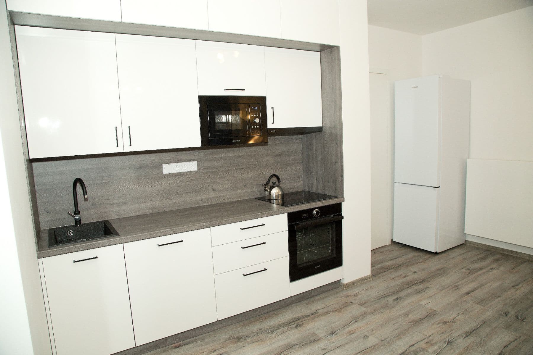 Prodej bytu 2+kk 63 m², Dolní Morava, Pardubický kraj Prodej bytu 2+kk 63 m², Dolní Morava, Pardubický kraj