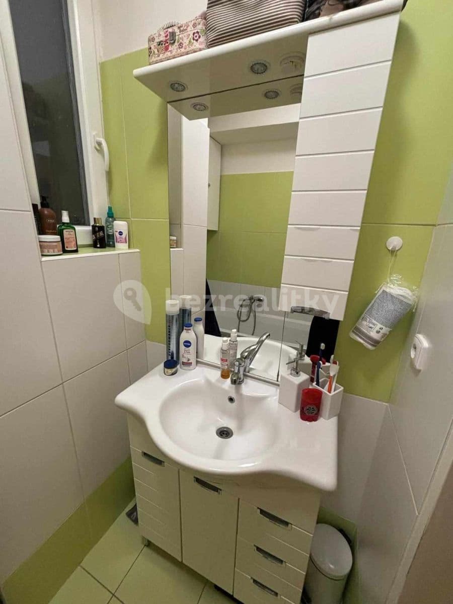 Pronájem bytu 2+kk 48 m², Olomoucká, Brno, Jihomoravský kraj Pronájem bytu 2+kk 48 m², Olomoucká, Brno, Jihomoravský kraj