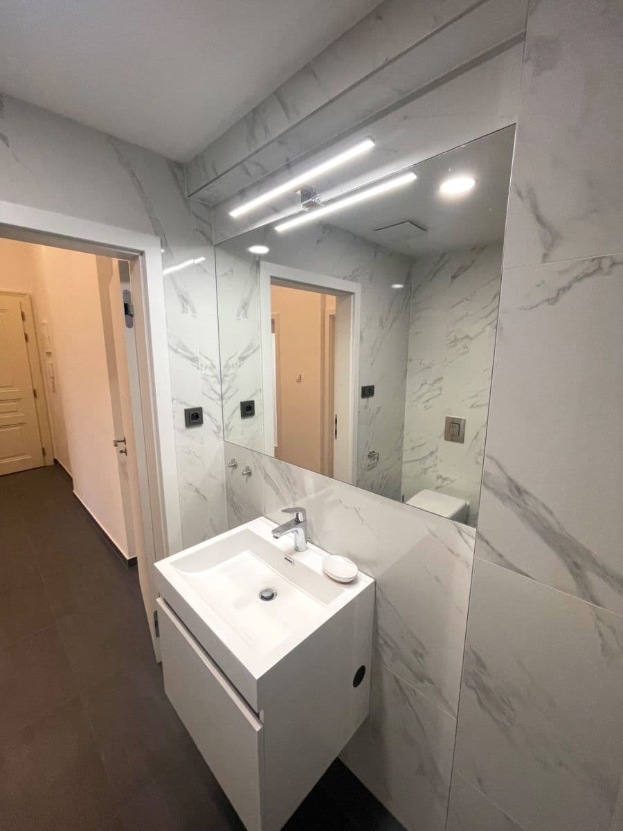 Pronájem bytu 2+kk 55 m², Peckova, Praha, Praha Pronájem bytu 2+kk 55 m², Peckova, Praha, Praha