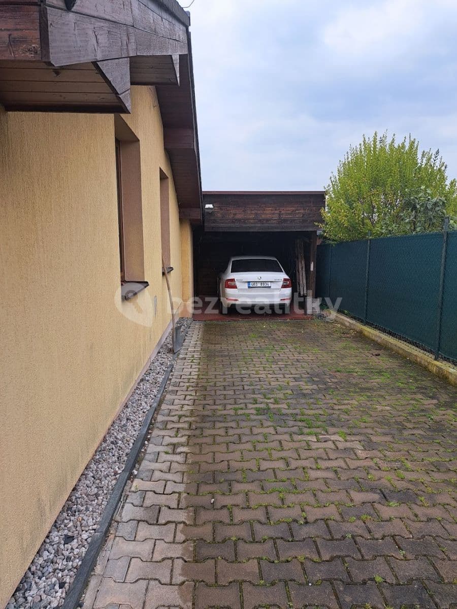 Pronájem domu 130 m², pozemek 697 m², Dlážděná, Postřižín, Středočeský kraj Pronájem domu 130 m², pozemek 697 m², Dlážděná, Postřižín, Středočeský kraj