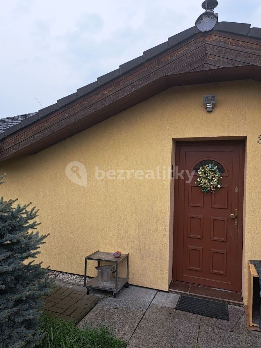 Pronájem domu 130 m², pozemek 697 m², Dlážděná, Postřižín, Středočeský kraj Pronájem domu 130 m², pozemek 697 m², Dlážděná, Postřižín, Středočeský kraj