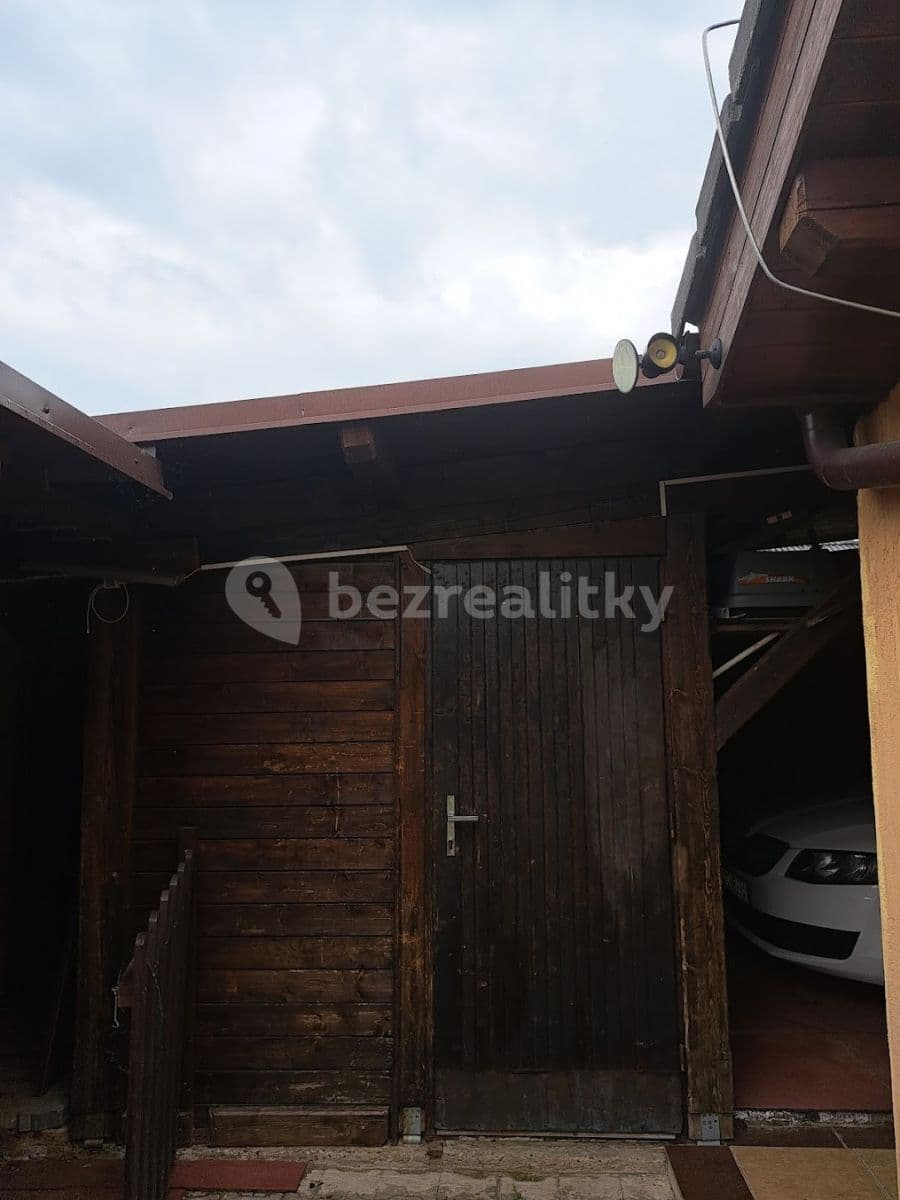 Pronájem domu 130 m², pozemek 697 m², Dlážděná, Postřižín, Středočeský kraj Pronájem domu 130 m², pozemek 697 m², Dlážděná, Postřižín, Středočeský kraj