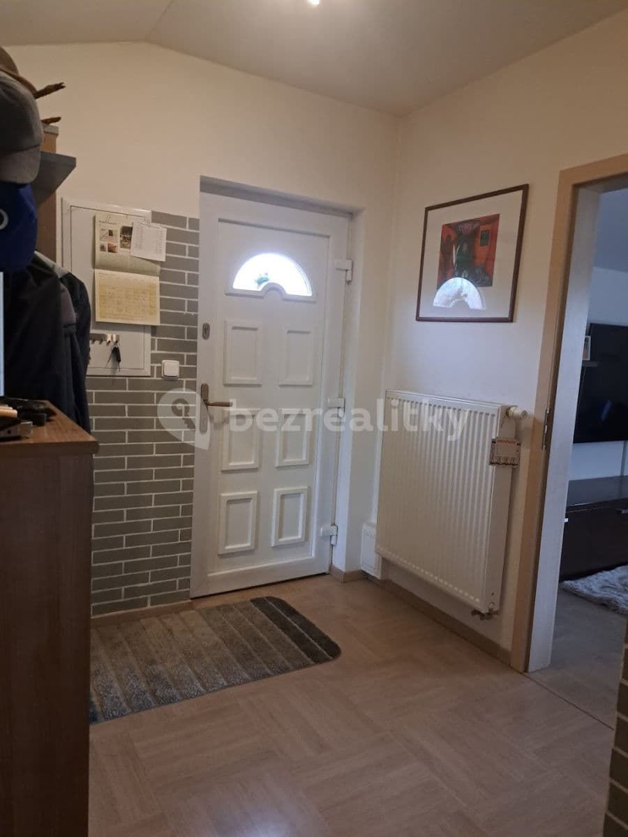 Pronájem domu 130 m², pozemek 697 m², Dlážděná, Postřižín, Středočeský kraj Pronájem domu 130 m², pozemek 697 m², Dlážděná, Postřižín, Středočeský kraj