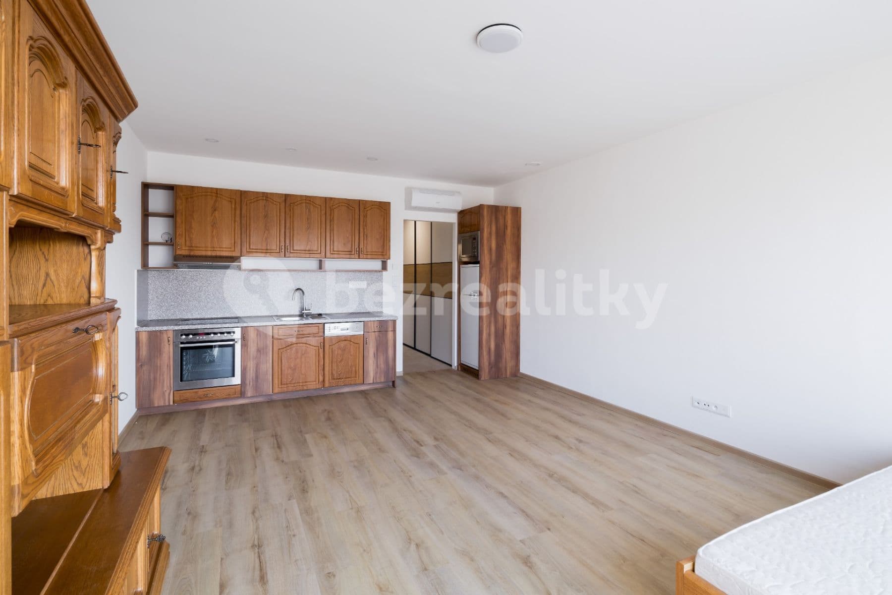 Pronájem bytu 1+kk 42 m², Kamýcká, Praha, Praha Pronájem bytu 1+kk 42 m², Kamýcká, Praha, Praha