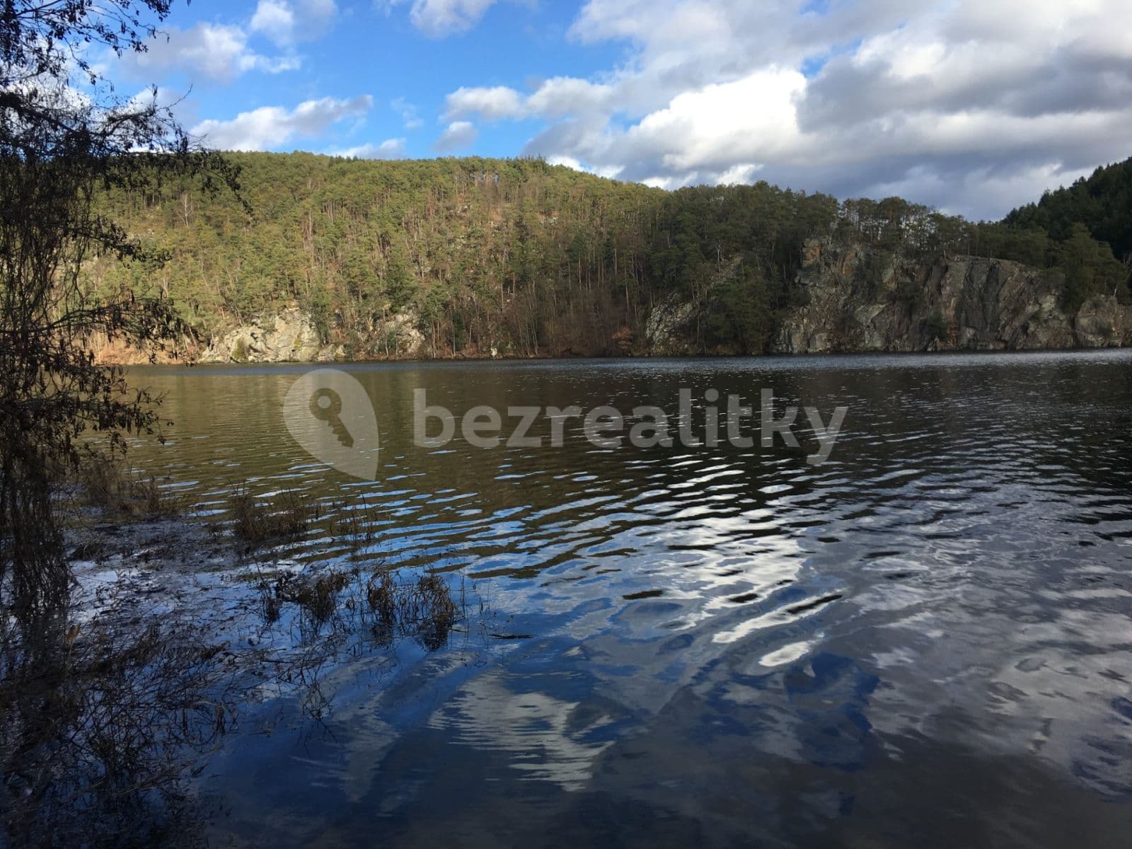 Prodej pozemku 2.600 m², Zduchovice, Středočeský kraj Prodej pozemku 2.600 m², Zduchovice, Středočeský kraj