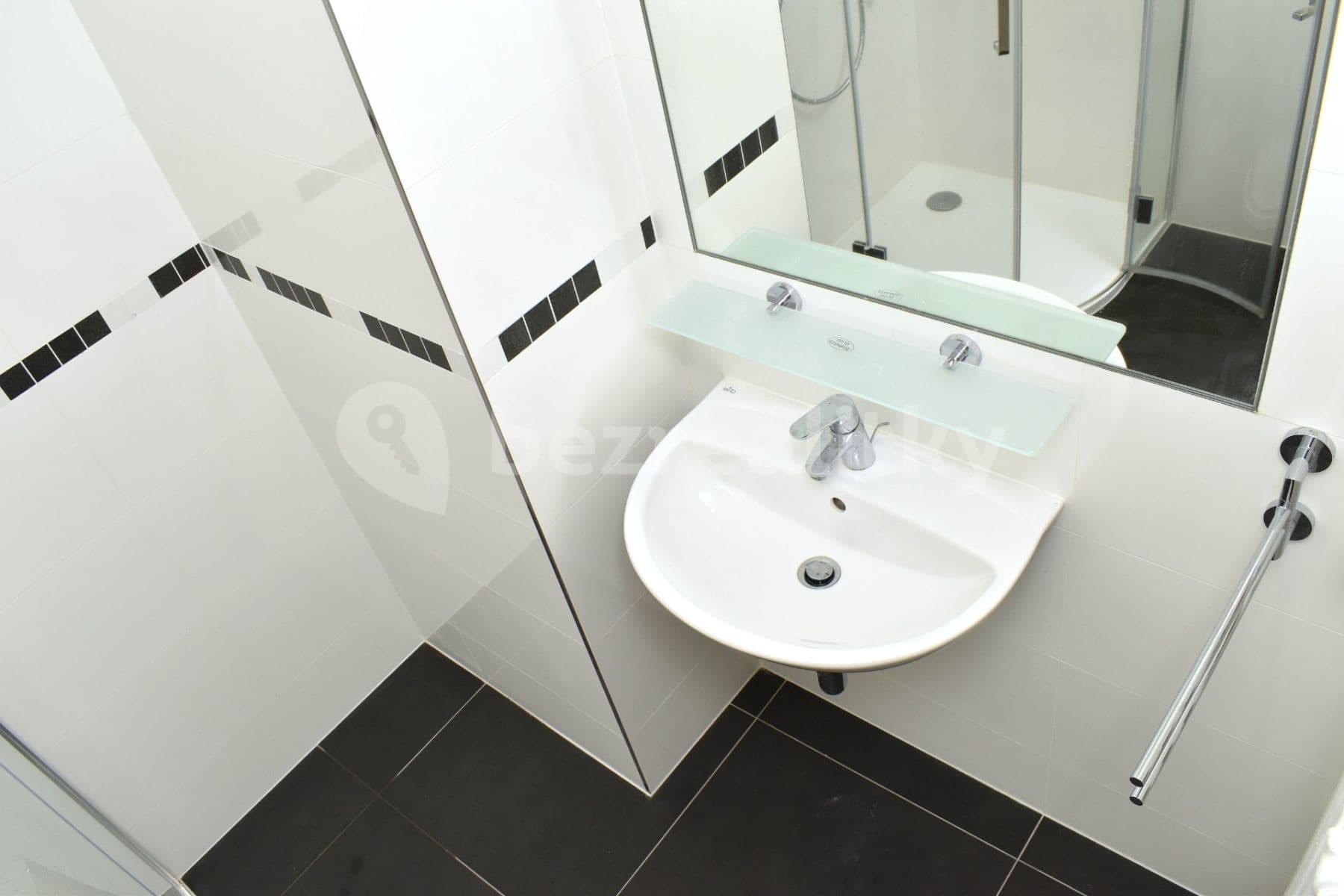 Pronájem bytu 4+kk 98 m², Kloboukova, Praha, Praha Pronájem bytu 4+kk 98 m², Kloboukova, Praha, Praha