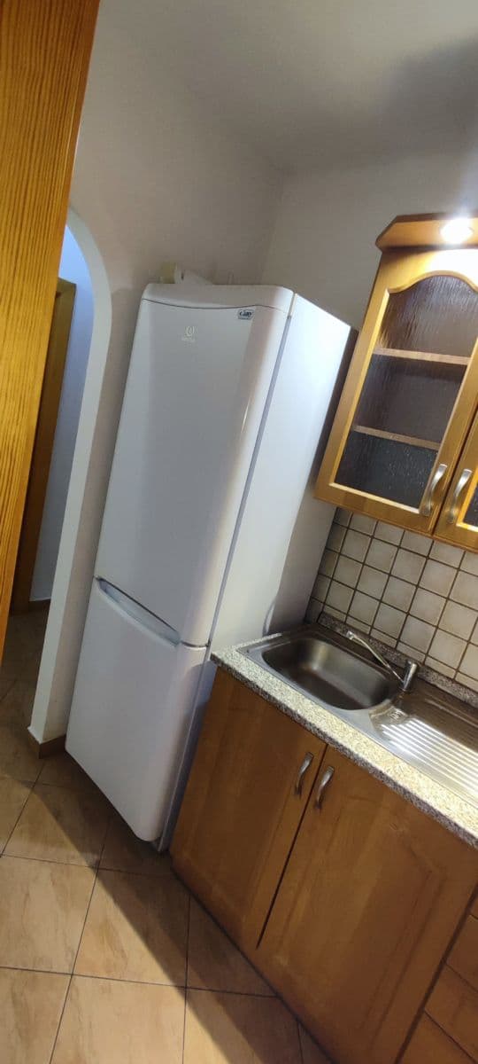 Pronájem bytu 5+1 60 m², Rákosníkova, Neveklov, Středočeský kraj Pronájem bytu 5+1 60 m², Rákosníkova, Neveklov, Středočeský kraj