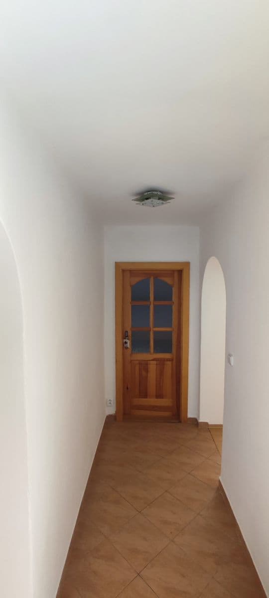 Pronájem bytu 5+1 60 m², Rákosníkova, Neveklov, Středočeský kraj Pronájem bytu 5+1 60 m², Rákosníkova, Neveklov, Středočeský kraj