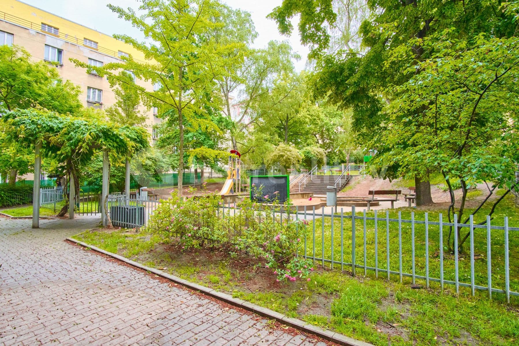 Pronájem bytu 2+kk 55 m², Baranova, Praha, Praha Pronájem bytu 2+kk 55 m², Baranova, Praha, Praha