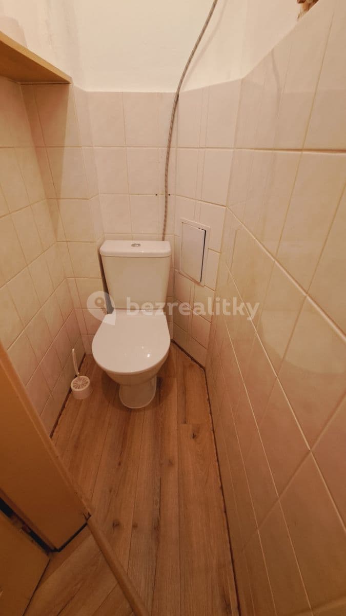Pronájem bytu 1+kk 30 m², U Křížku, Praha, Praha Pronájem bytu 1+kk 30 m², U Křížku, Praha, Praha