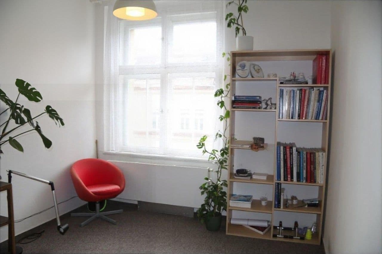 Pronájem bytu 2+1 43 m², Bělehradská, Praha, Praha Pronájem bytu 2+1 43 m², Bělehradská, Praha, Praha