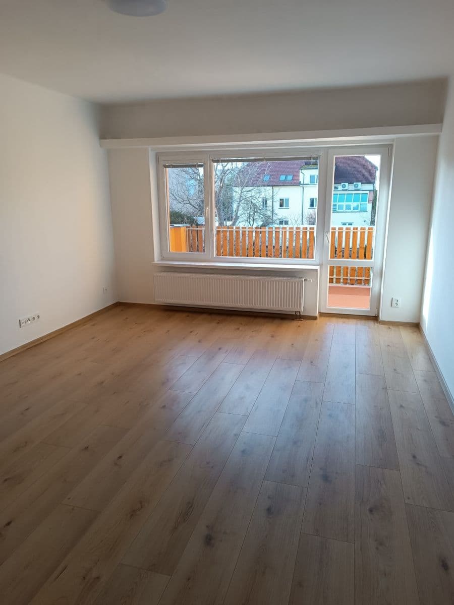 Prodej domu 200 m², pozemek 256 m², Polní, Plzeň, Plzeňský kraj Prodej domu 200 m², pozemek 256 m², Polní, Plzeň, Plzeňský kraj