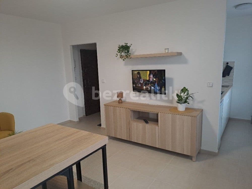 Pronájem bytu 1+1 32 m², Varnsdorfská, Praha, Praha Pronájem bytu 1+1 32 m², Varnsdorfská, Praha, Praha