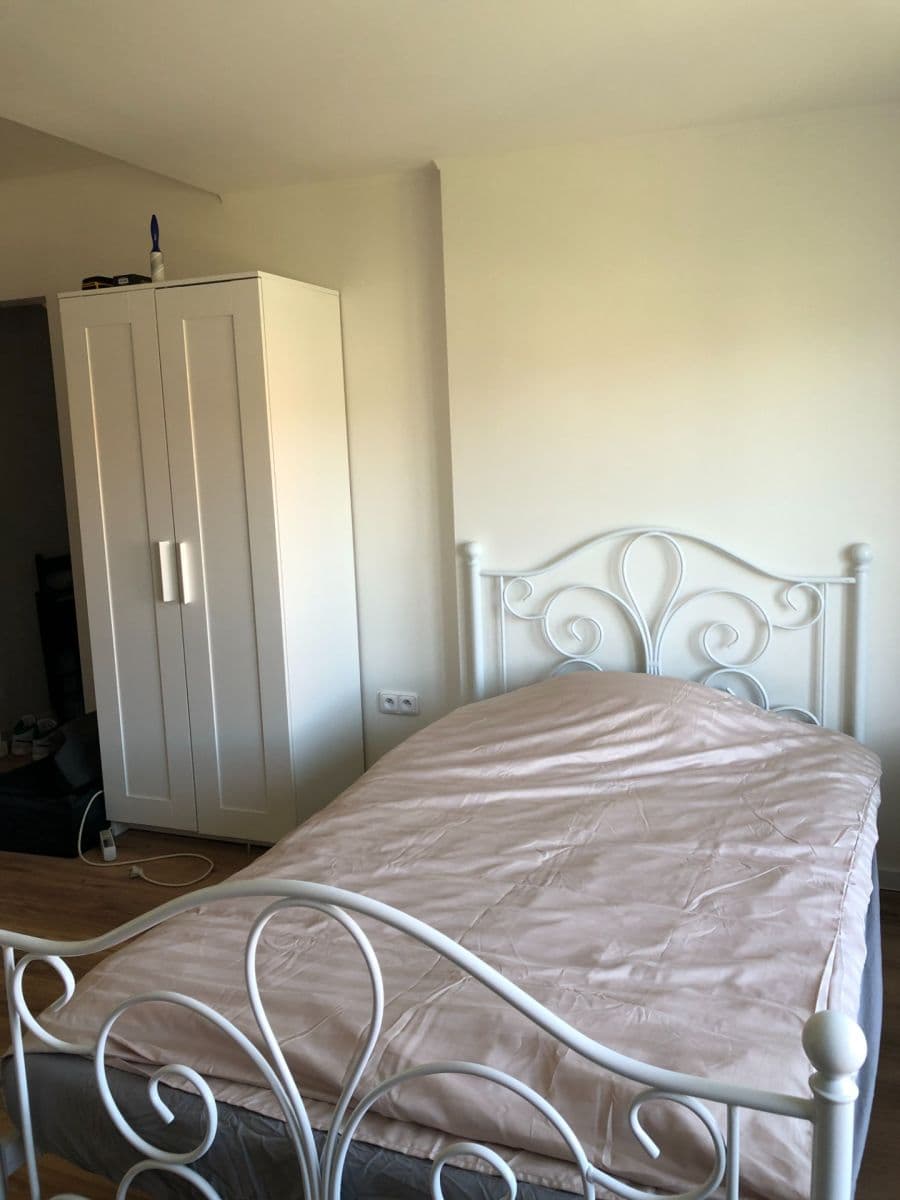 Pronájem bytu 1+kk 28 m², Bělohorská, Praha, Praha Pronájem bytu 1+kk 28 m², Bělohorská, Praha, Praha