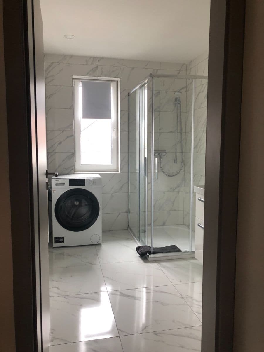 Pronájem bytu 1+kk 30 m², Bělohorská, Praha, Praha Pronájem bytu 1+kk 30 m², Bělohorská, Praha, Praha