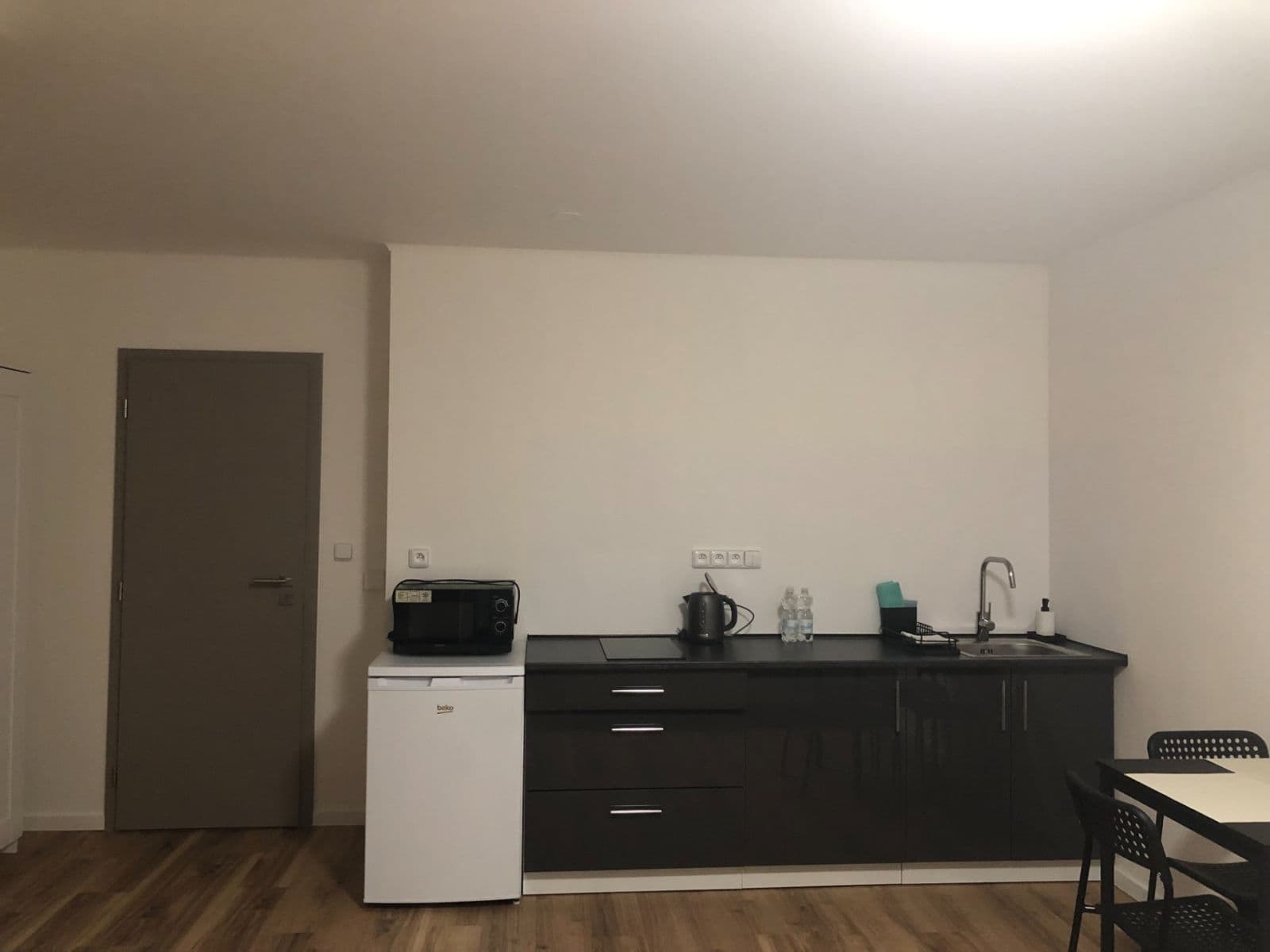 Pronájem bytu 1+kk 30 m², Bělohorská, Praha, Praha Pronájem bytu 1+kk 30 m², Bělohorská, Praha, Praha