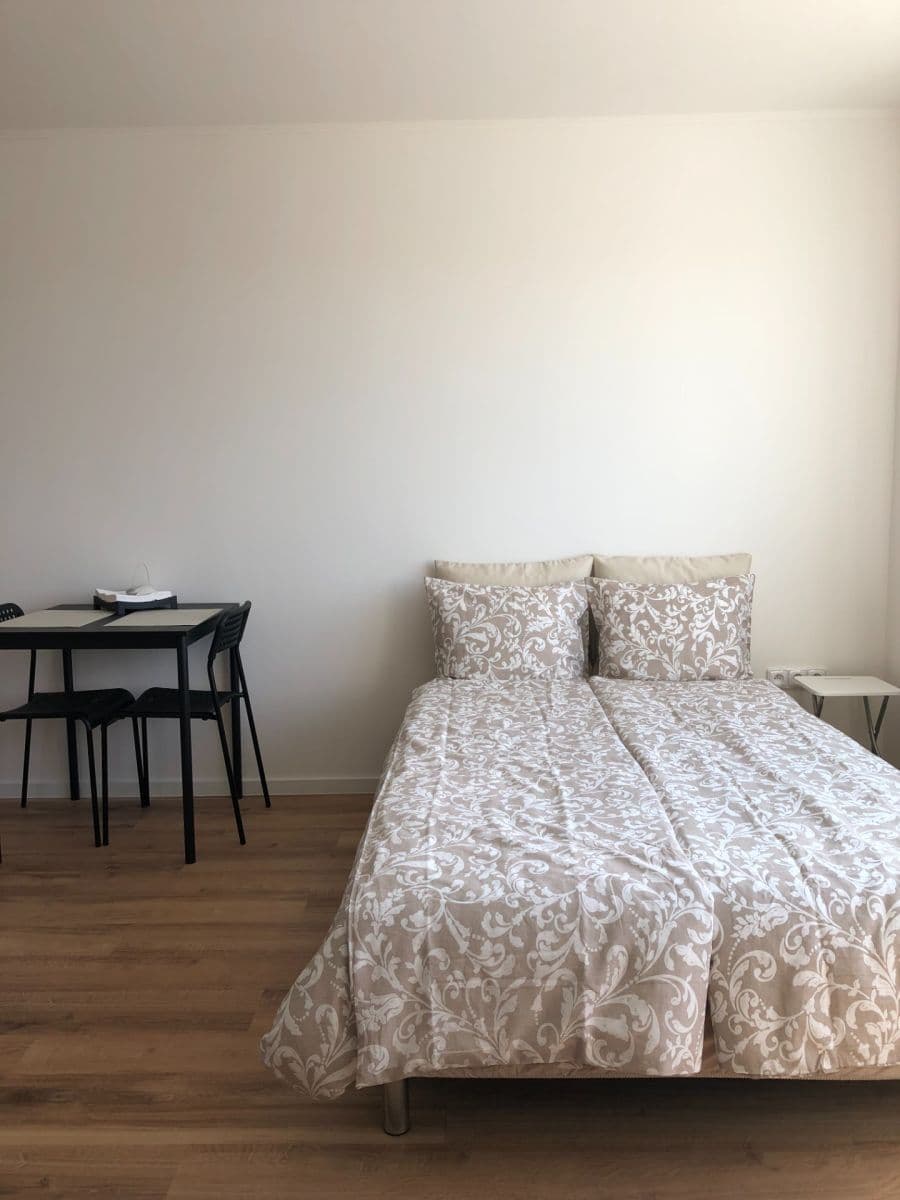 Pronájem bytu 1+kk 30 m², Bělohorská, Praha, Praha Pronájem bytu 1+kk 30 m², Bělohorská, Praha, Praha