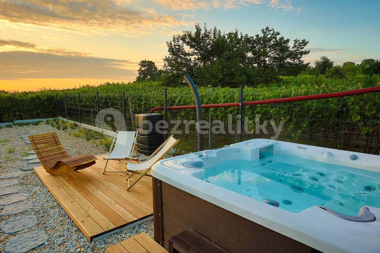 Pronájem chaty, chalupy, Milotice, Jihomoravský kraj Pronájem chaty, chalupy, Milotice, Jihomoravský kraj