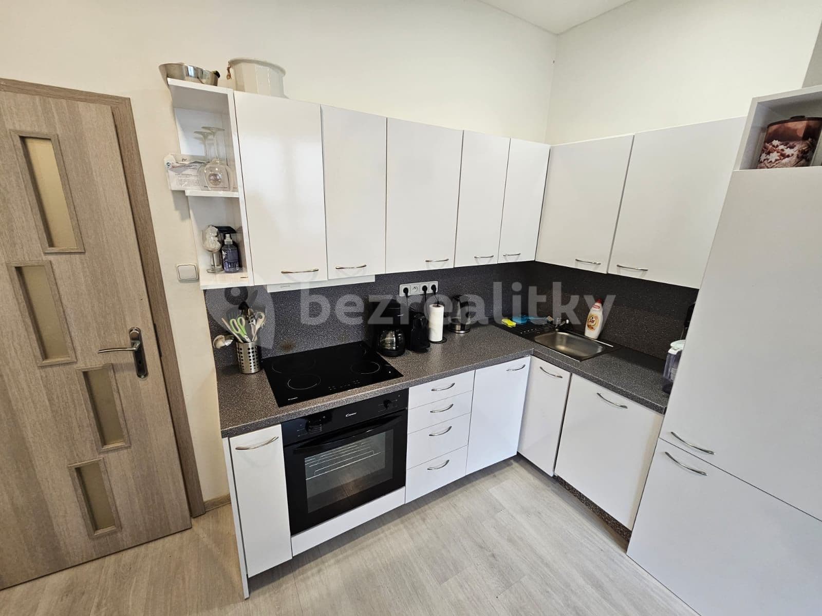 Pronájem bytu 2+kk 43 m², Na Louži, Praha, Praha Pronájem bytu 2+kk 43 m², Na Louži, Praha, Praha