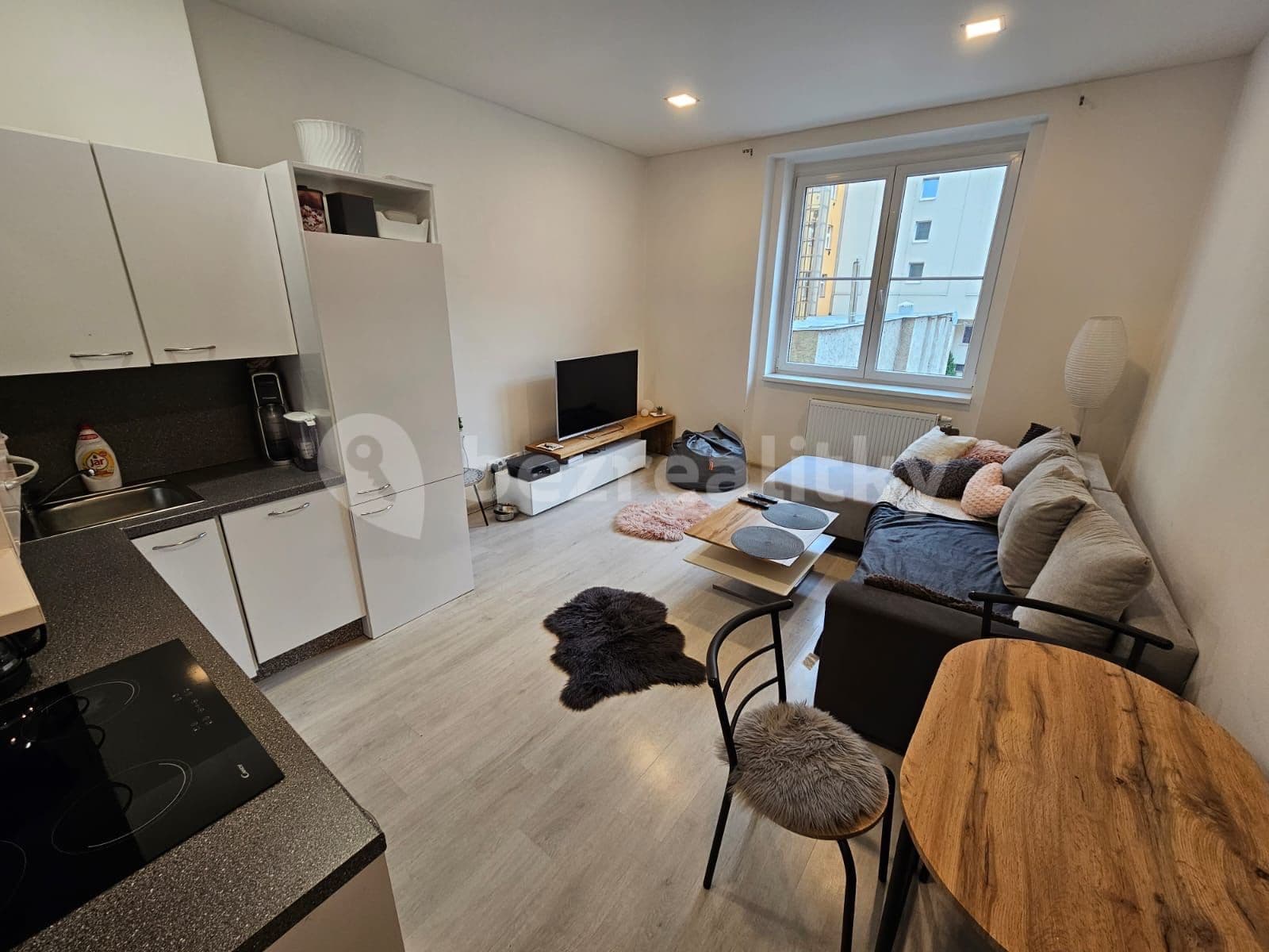 Pronájem bytu 2+kk 43 m², Na Louži, Praha, Praha Pronájem bytu 2+kk 43 m², Na Louži, Praha, Praha
